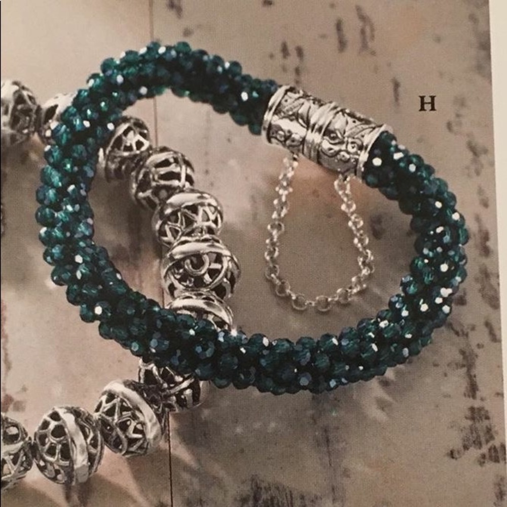 Silpada Sterling Silver & Blue Glass Second Nature Bracelet B2901